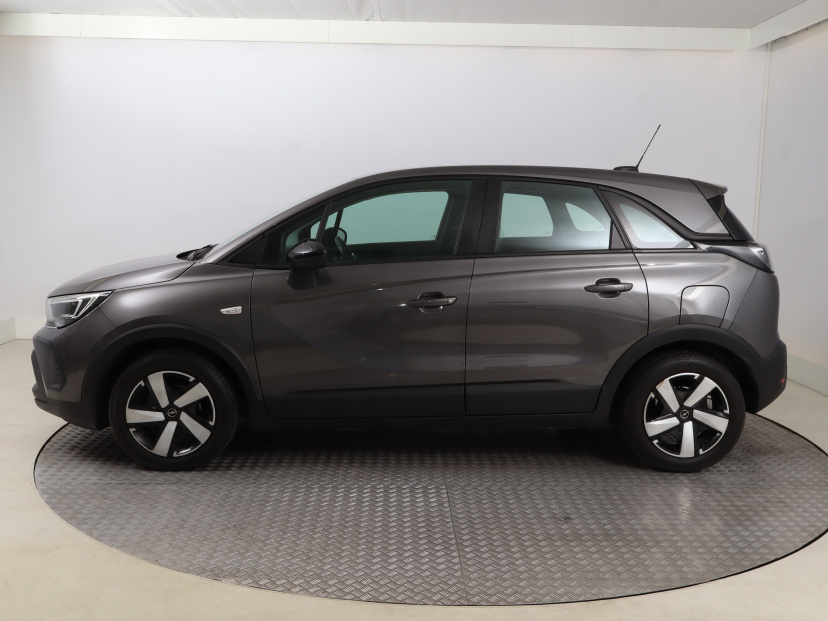 Opel Crossland, 2022
