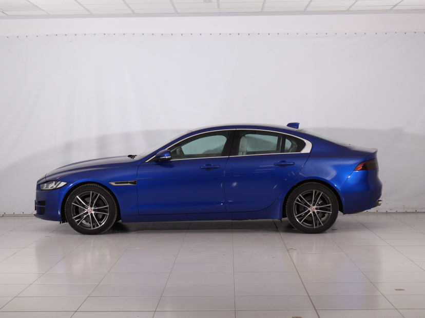 Jaguar XE, 2018