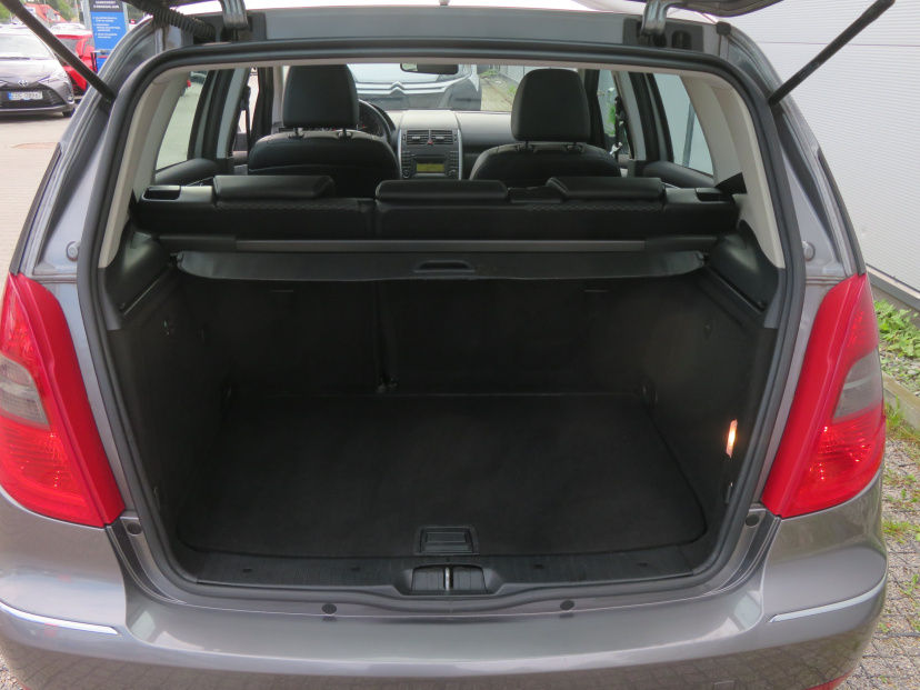 Mercedes-Benz A, 2009