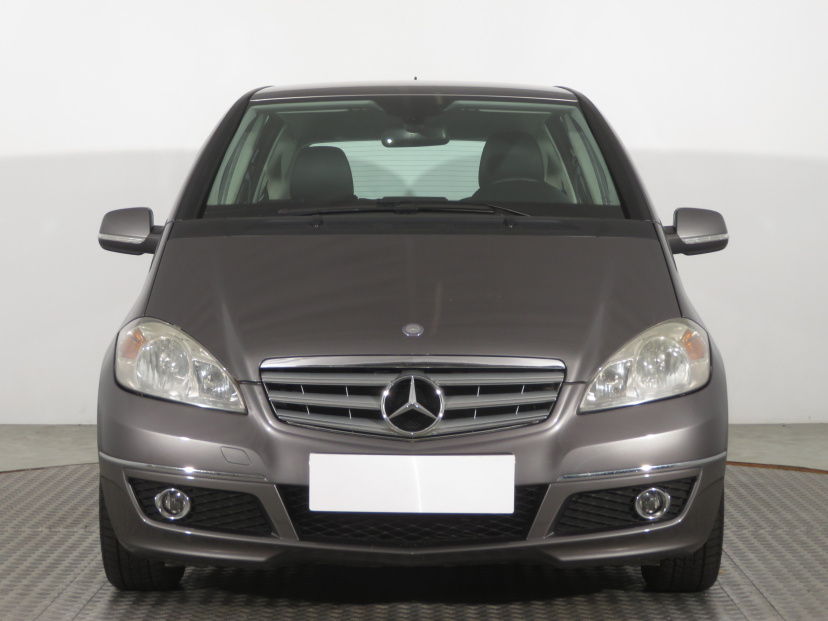 Mercedes-Benz A, 2009