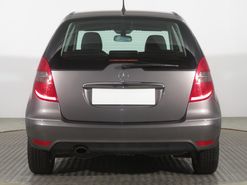 Mercedes-Benz A, 2009
