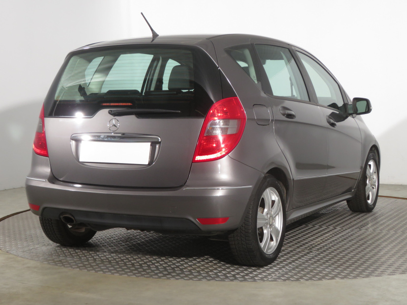 Mercedes-Benz A, 2009