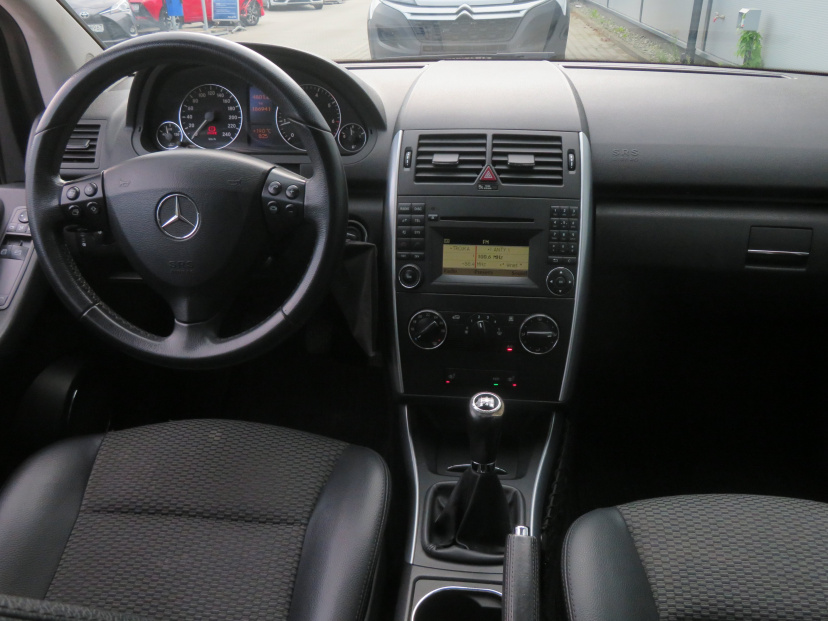 Mercedes-Benz A, 2009
