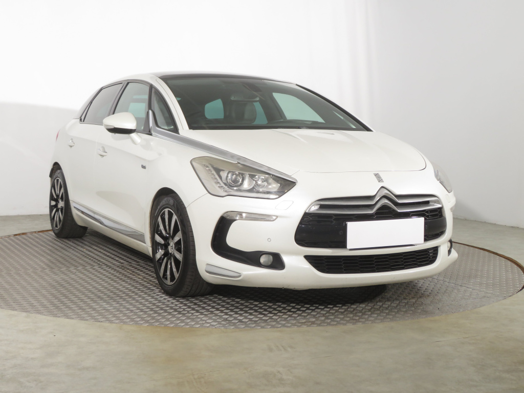 Citroen DS5