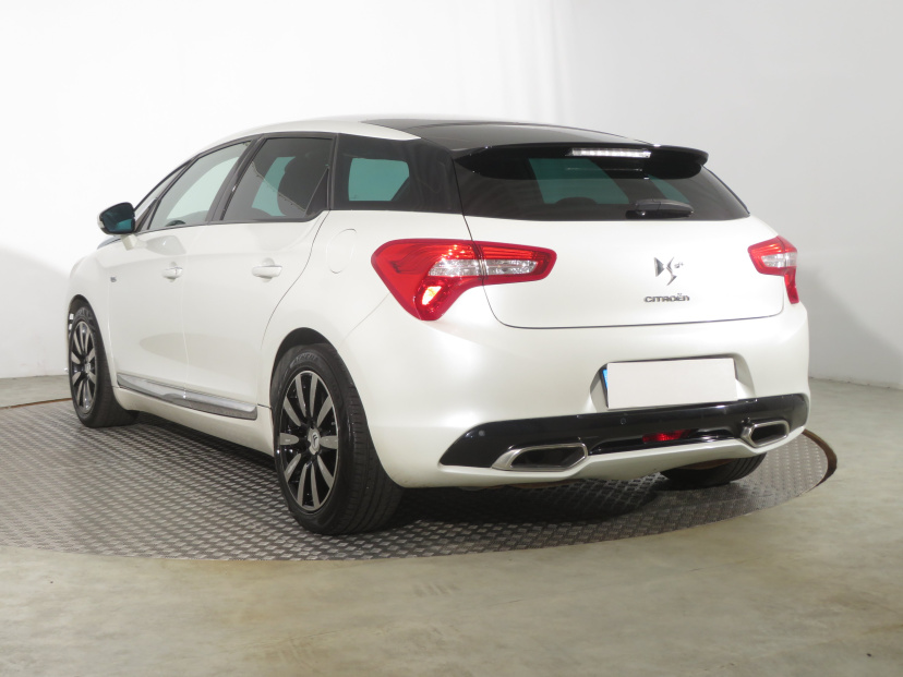 Citroen DS5, 2012