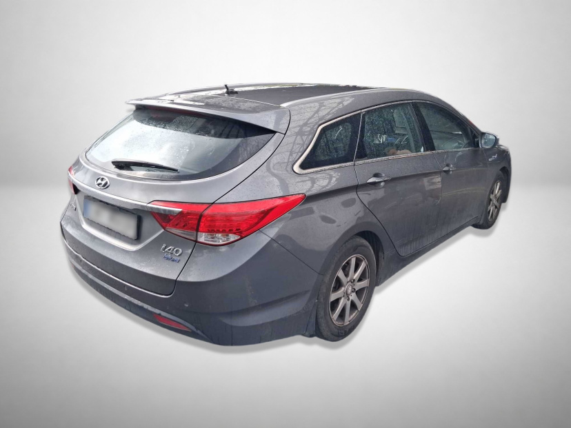 Hyundai i40, 2012