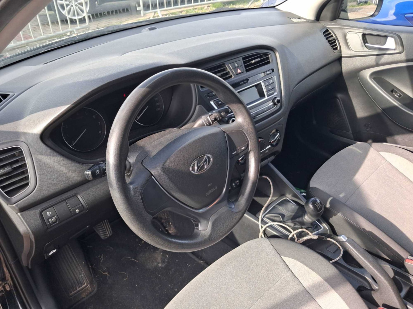 Hyundai i20, 2015