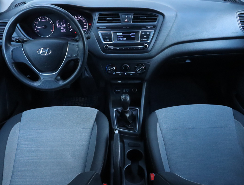 Hyundai i20, 2015