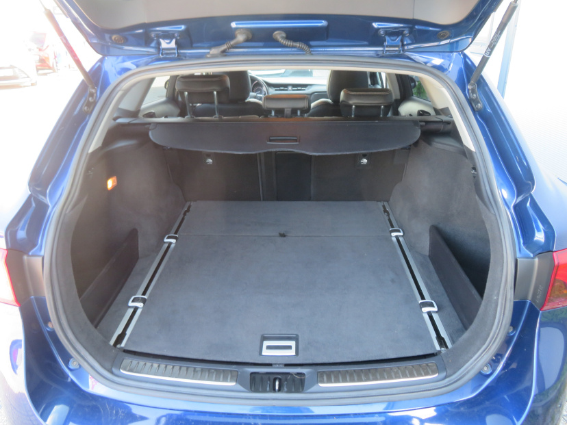 Toyota Avensis, 2015
