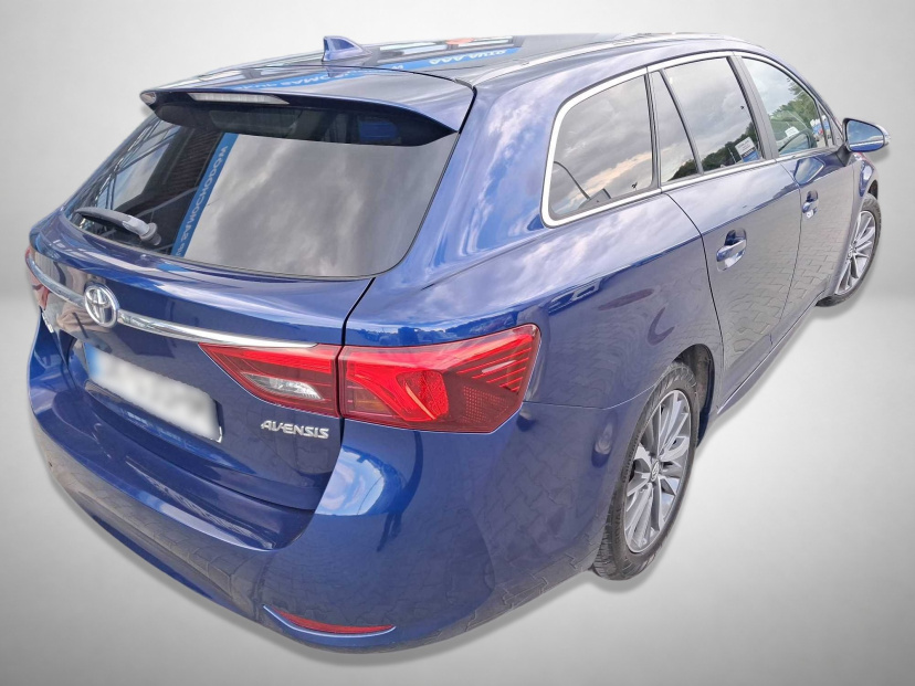 Toyota Avensis, 2015