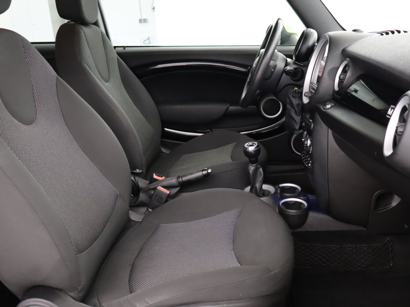 MINI 3-door, 2013