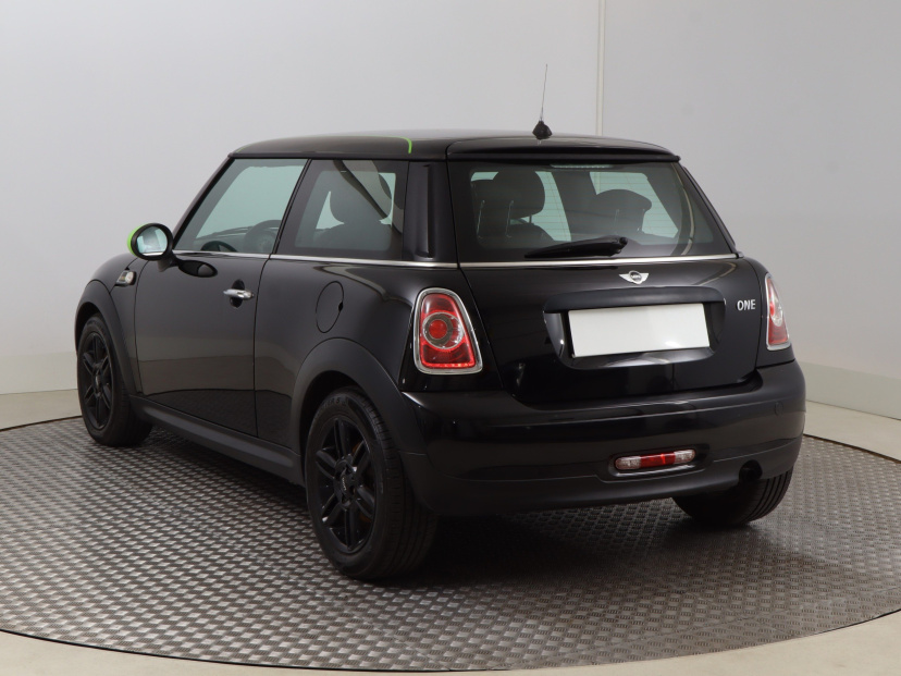 MINI 3-door, 2013