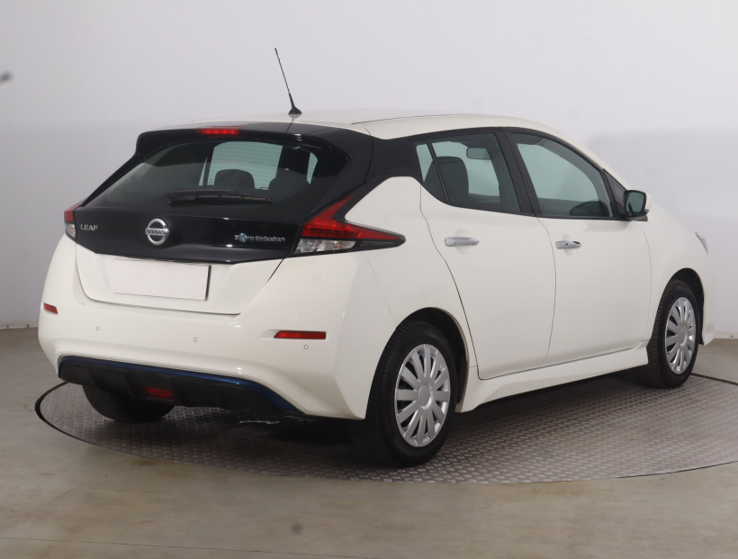 Nissan Leaf, 2020