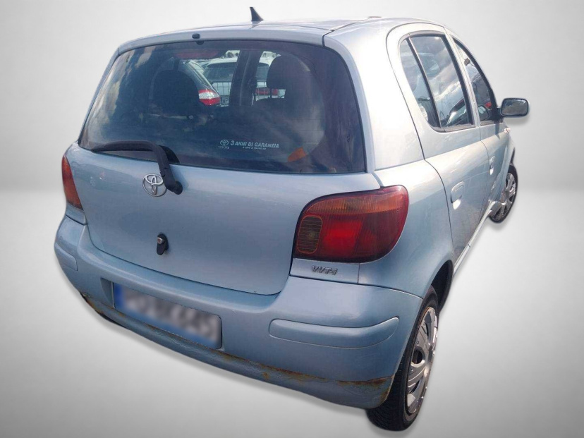 Toyota Yaris, 2005