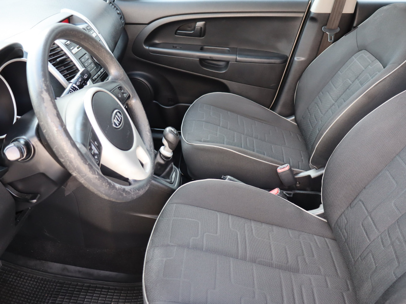 Kia Venga, 2011