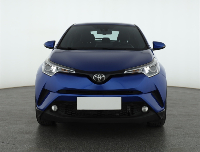 Toyota C-HR, 2017