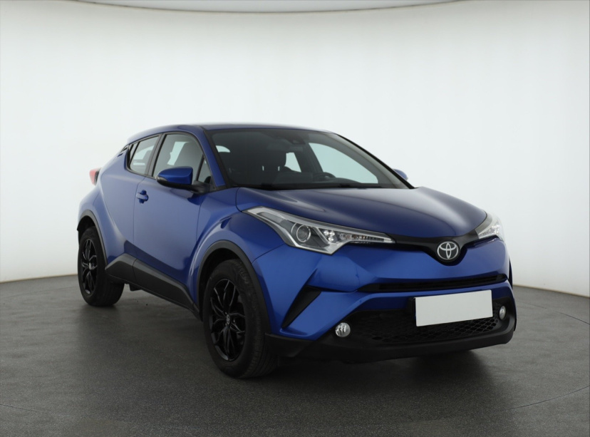 Toyota C-HR, 2017