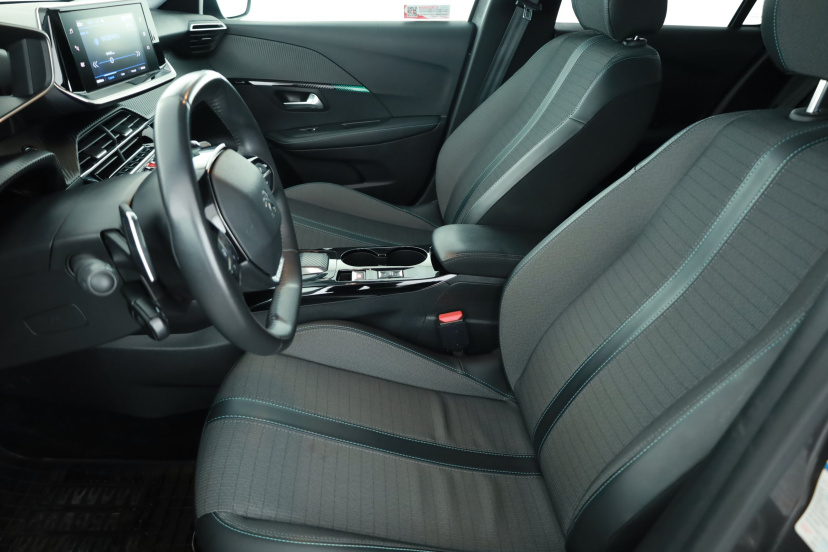 Peugeot 208, 2022
