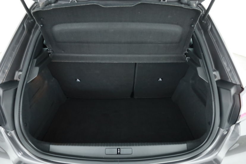 Peugeot 208, 2022