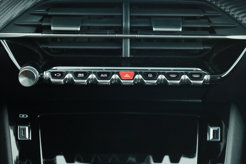 Peugeot 208, 2022