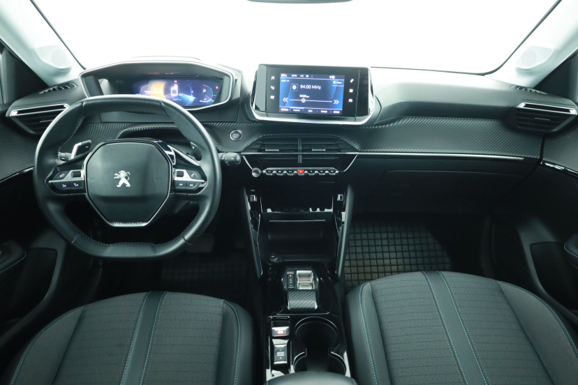 Peugeot 208, 2022