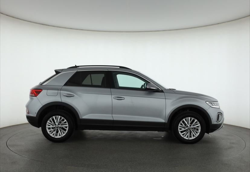 Volkswagen T-Roc, 2025