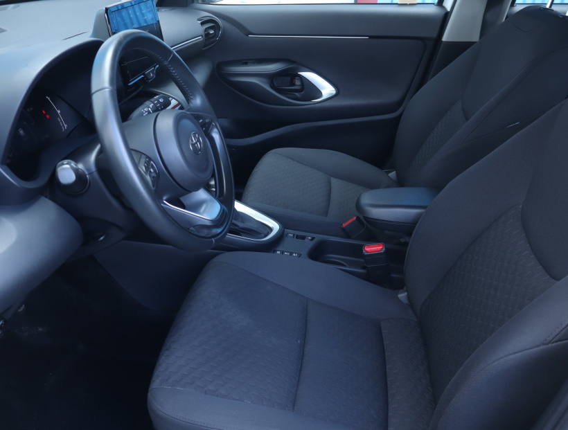 Toyota Yaris Cross, 2024