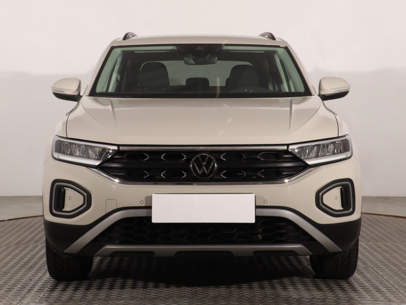Volkswagen T-Roc, 2024