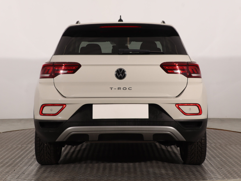 Volkswagen T-Roc, 2024
