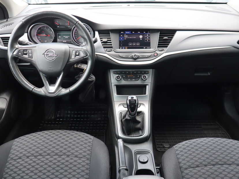 Opel Astra, 2020
