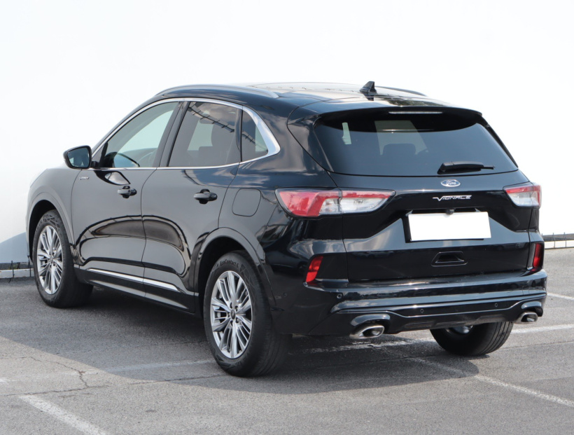Ford Kuga, 2022
