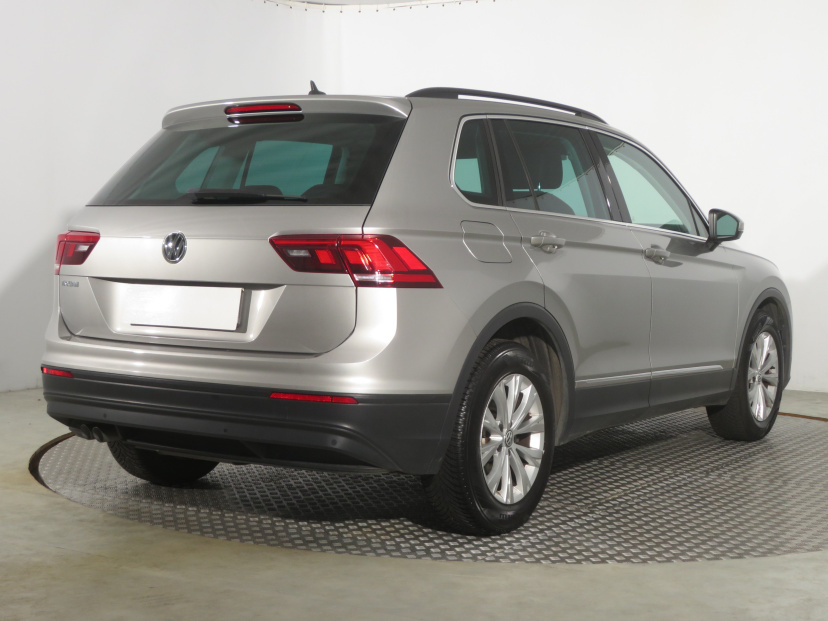 Volkswagen Tiguan, 2018