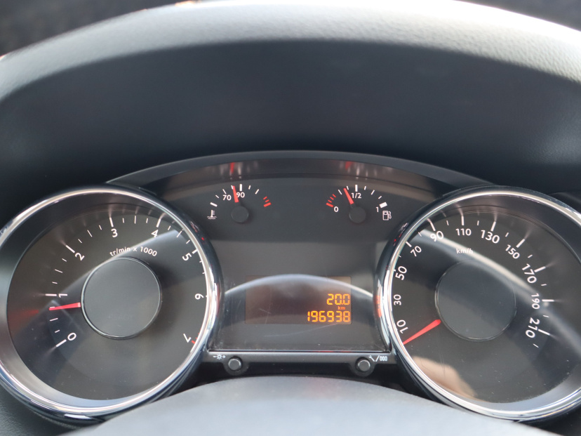 Peugeot 3008, 2011