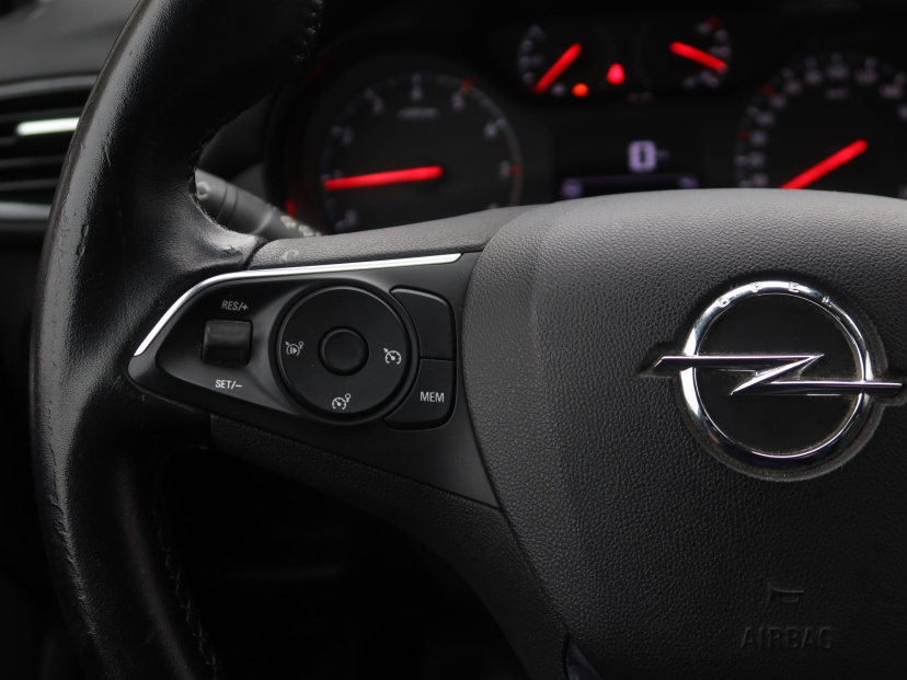 Opel Crossland, 2020