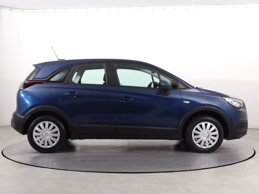 Opel Crossland, 2020