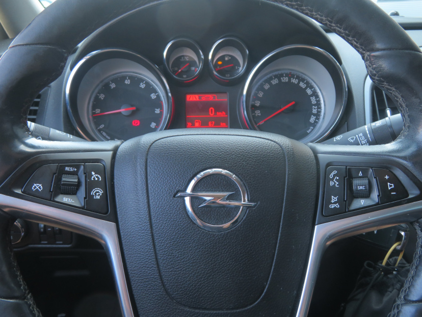 Opel Astra, 2015