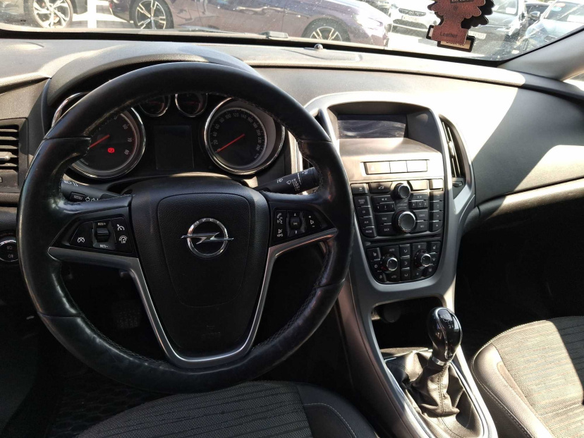 Opel Astra, 2015