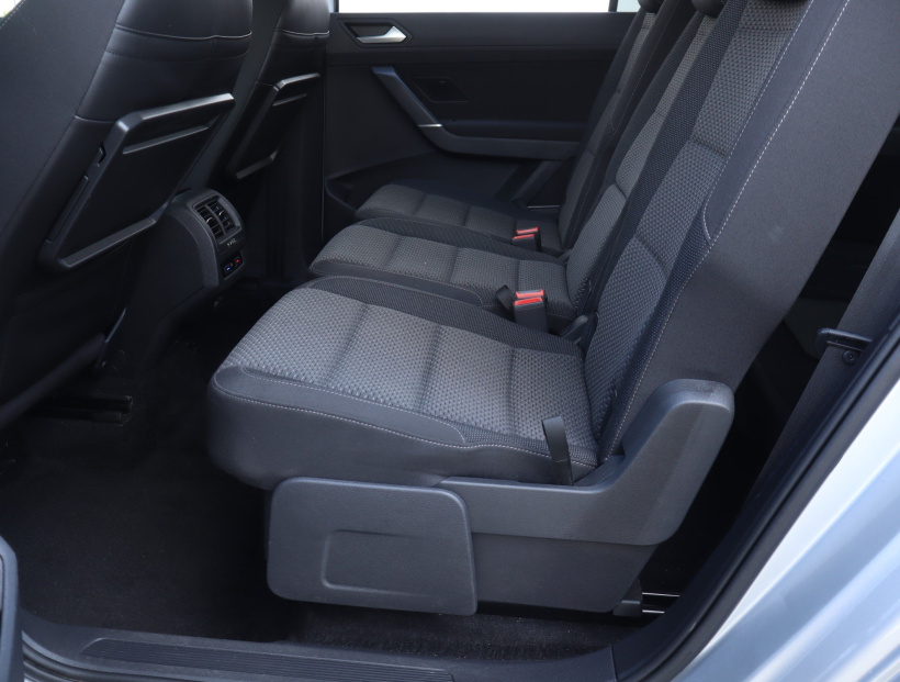 Volkswagen Touran, 2021