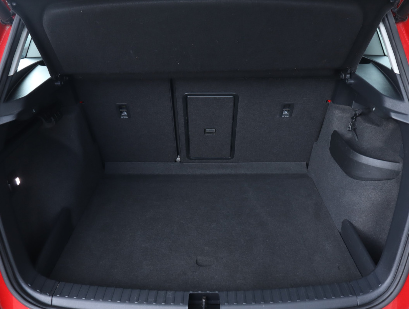 Škoda Karoq, 2018