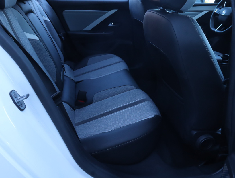 Opel Astra, 2022