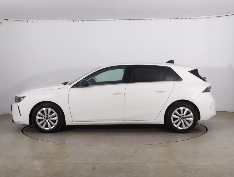 Opel Astra, 2022