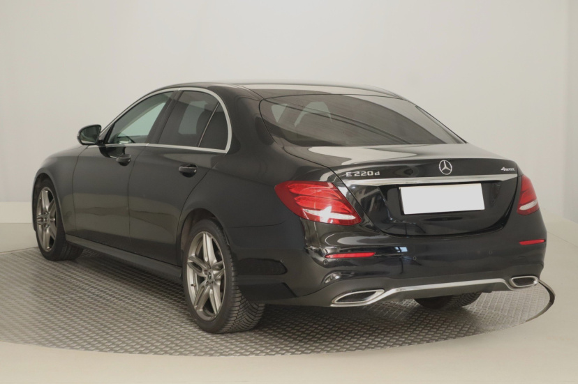 Mercedes-Benz E, 2018