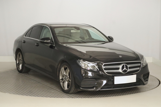 Mercedes-Benz E 220 d 4MATIC