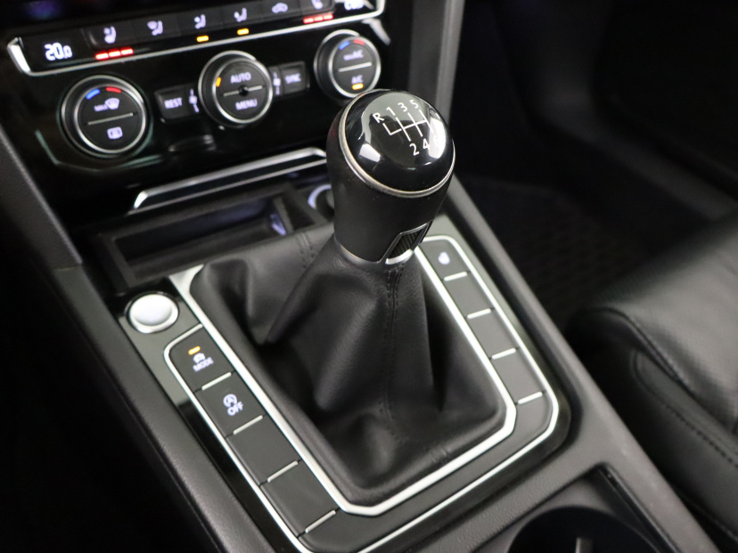 Volkswagen Passat, 2018