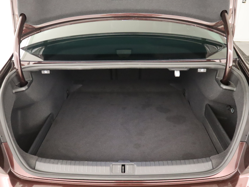Volkswagen Passat, 2018