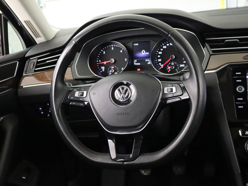 Volkswagen Passat, 2018