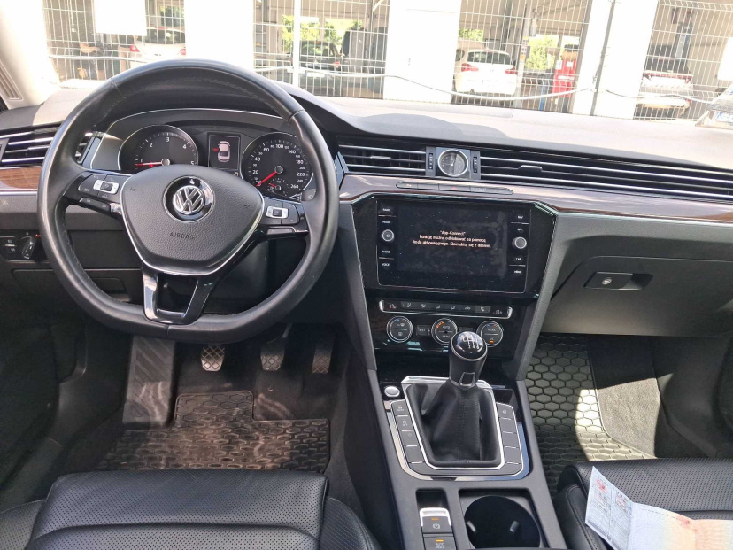 Volkswagen Passat, 2018