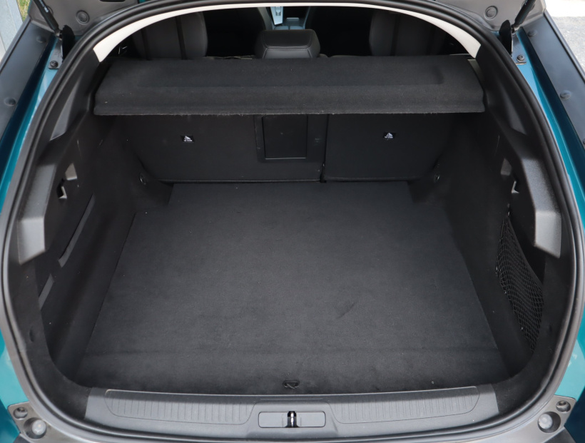 Peugeot 408, 2023