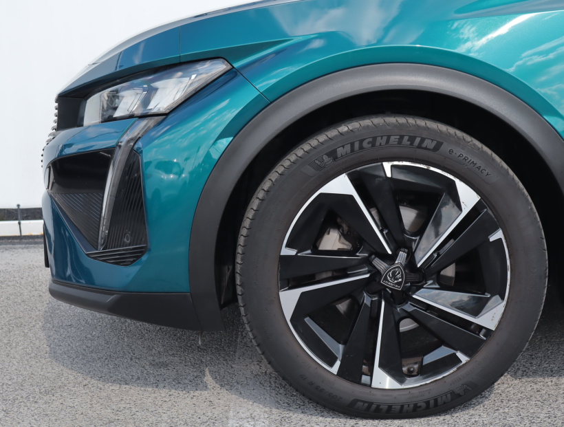 Peugeot 408, 2023