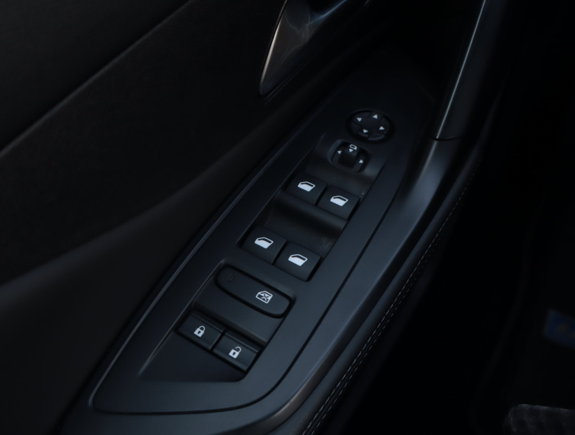 Peugeot 408, 2023